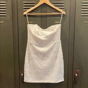 Lulu's White strapless Mini Dress